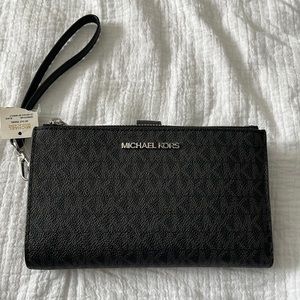 Michael Kors jet set travel LG Double Zip Wristlet